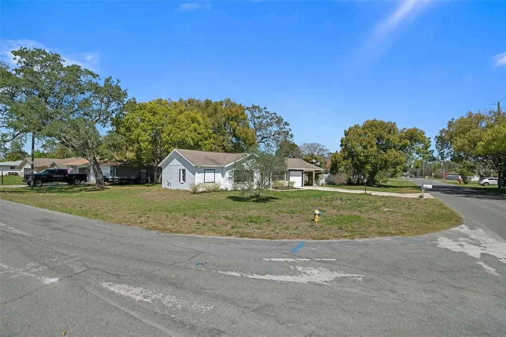 2079 Trenton Avenue Spring Hill FL 34606