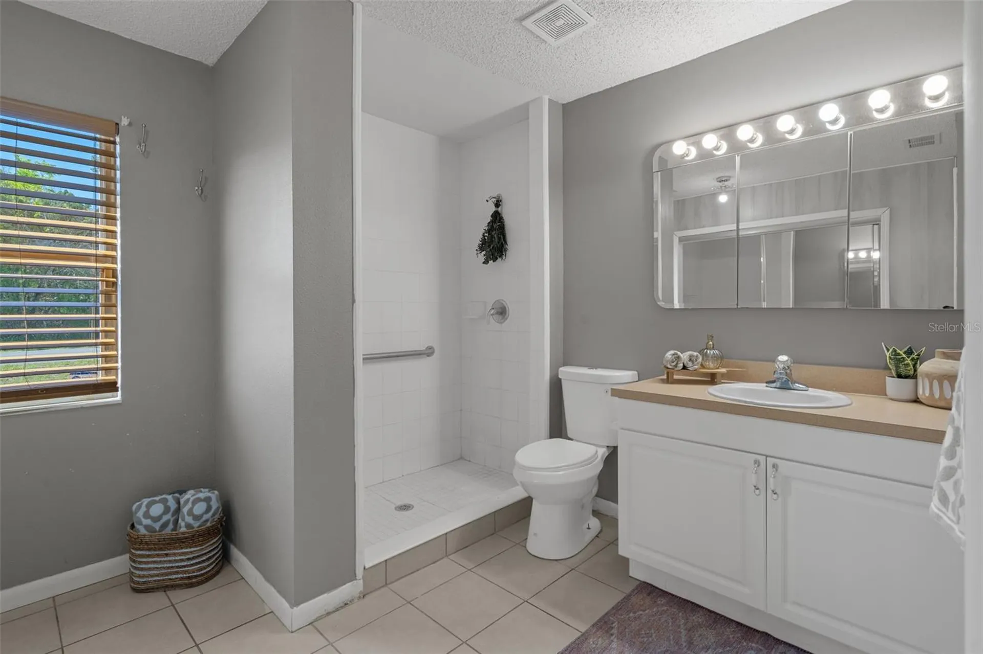 2079 Trenton Avenue Spring Hill FL 34606