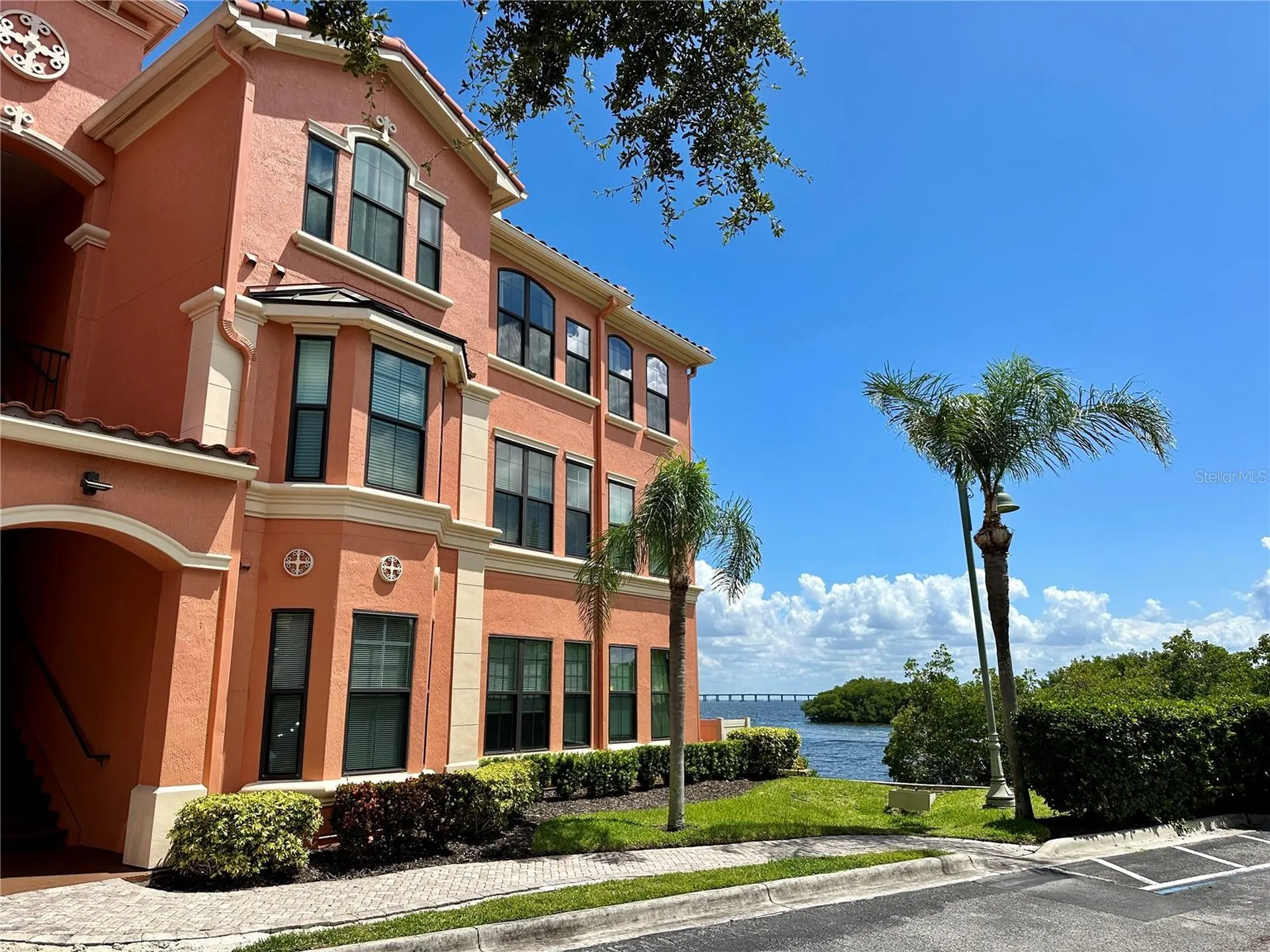 2723 Via Capri Clearwater FL 33764