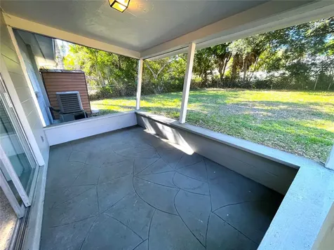 5841 4th Avenue N St Petersburg FL 33710