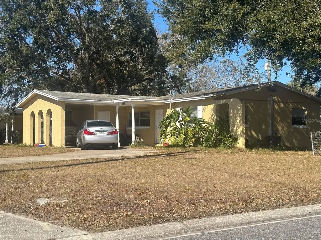 4203 Clarinda Street Orlando FL 32811