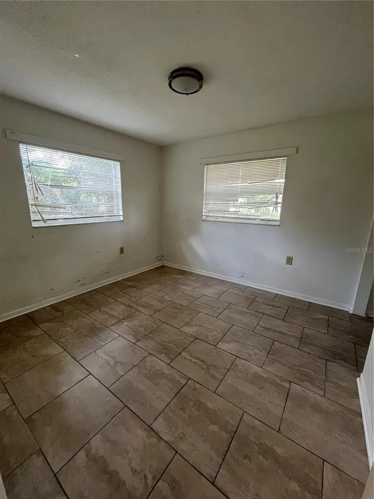 4203 Clarinda Street Orlando FL 32811