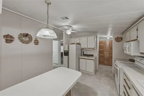 5556 Riviera Drive Zephyrhills FL 33541