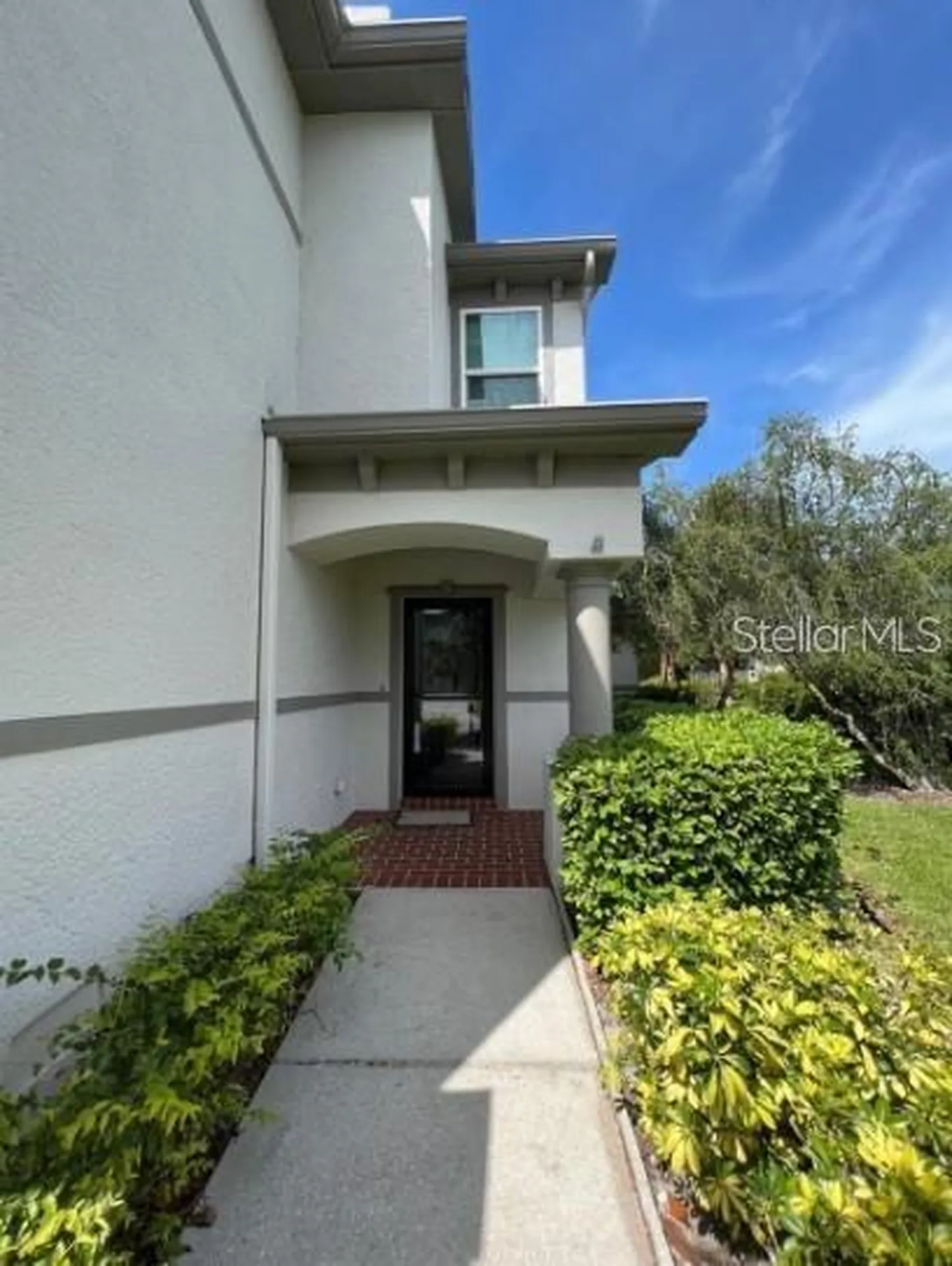 10216 Dolce Vista Drive NE St Petersburg FL 33702
