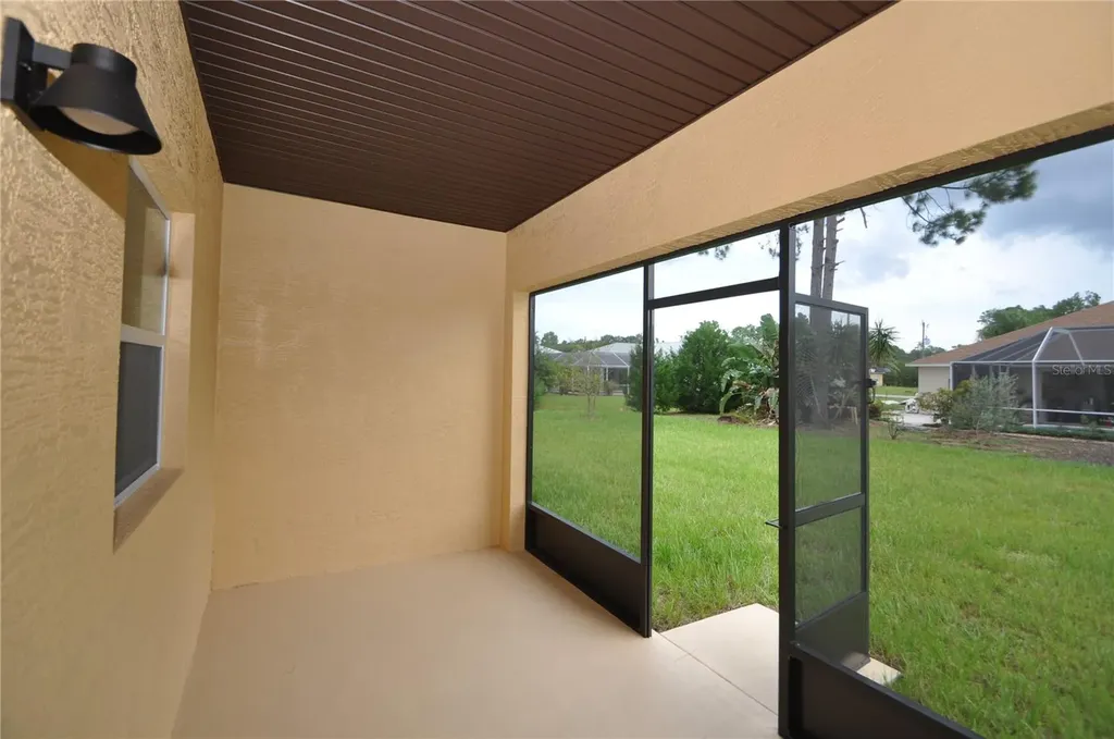 17 Rainbow Lane Palm Coast FL 32164