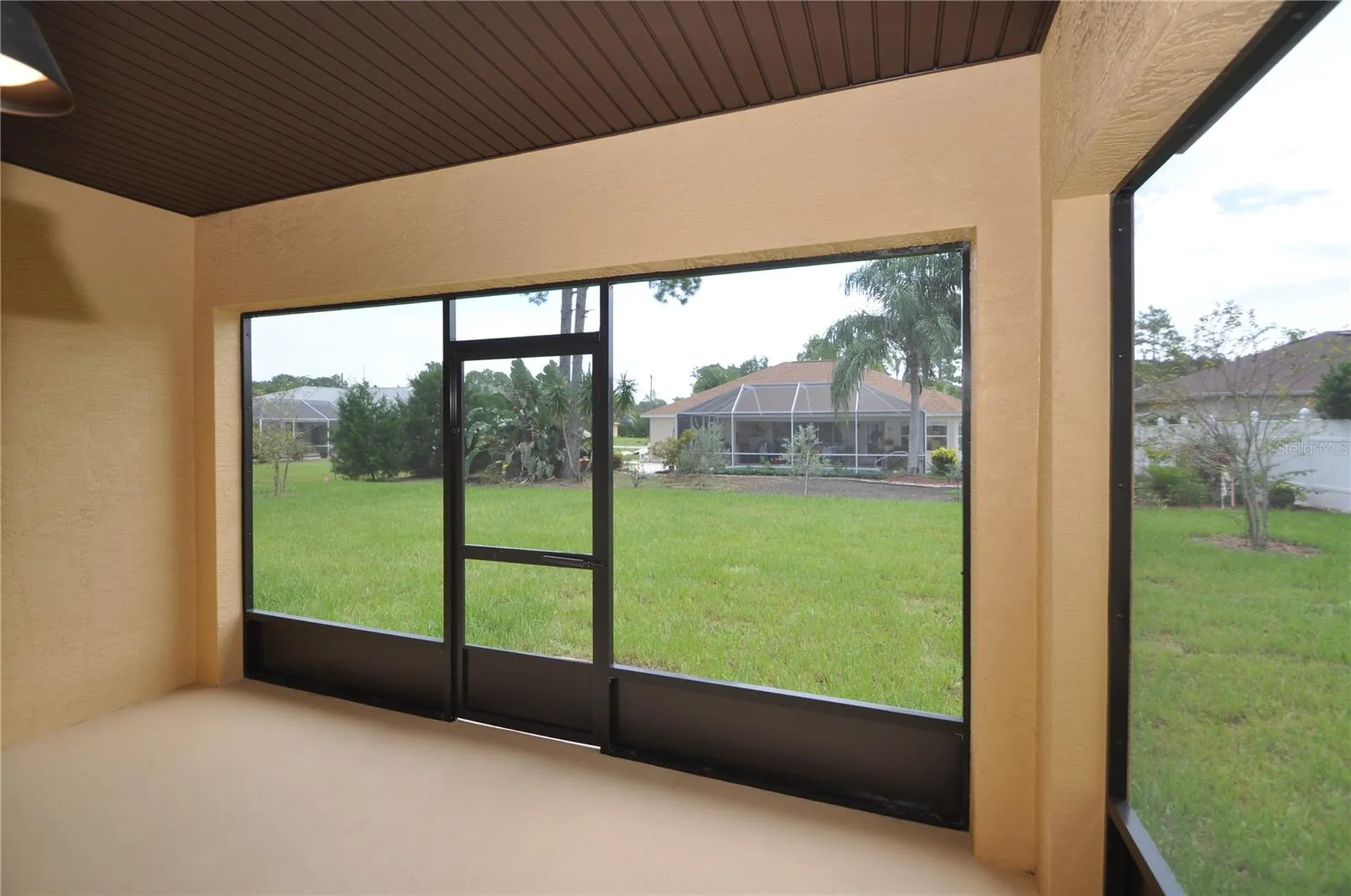 17 Rainbow Lane Palm Coast FL 32164
