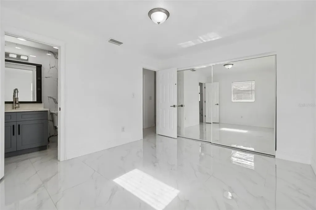 5803 Tampa Shores Boulevard Tampa FL 33615