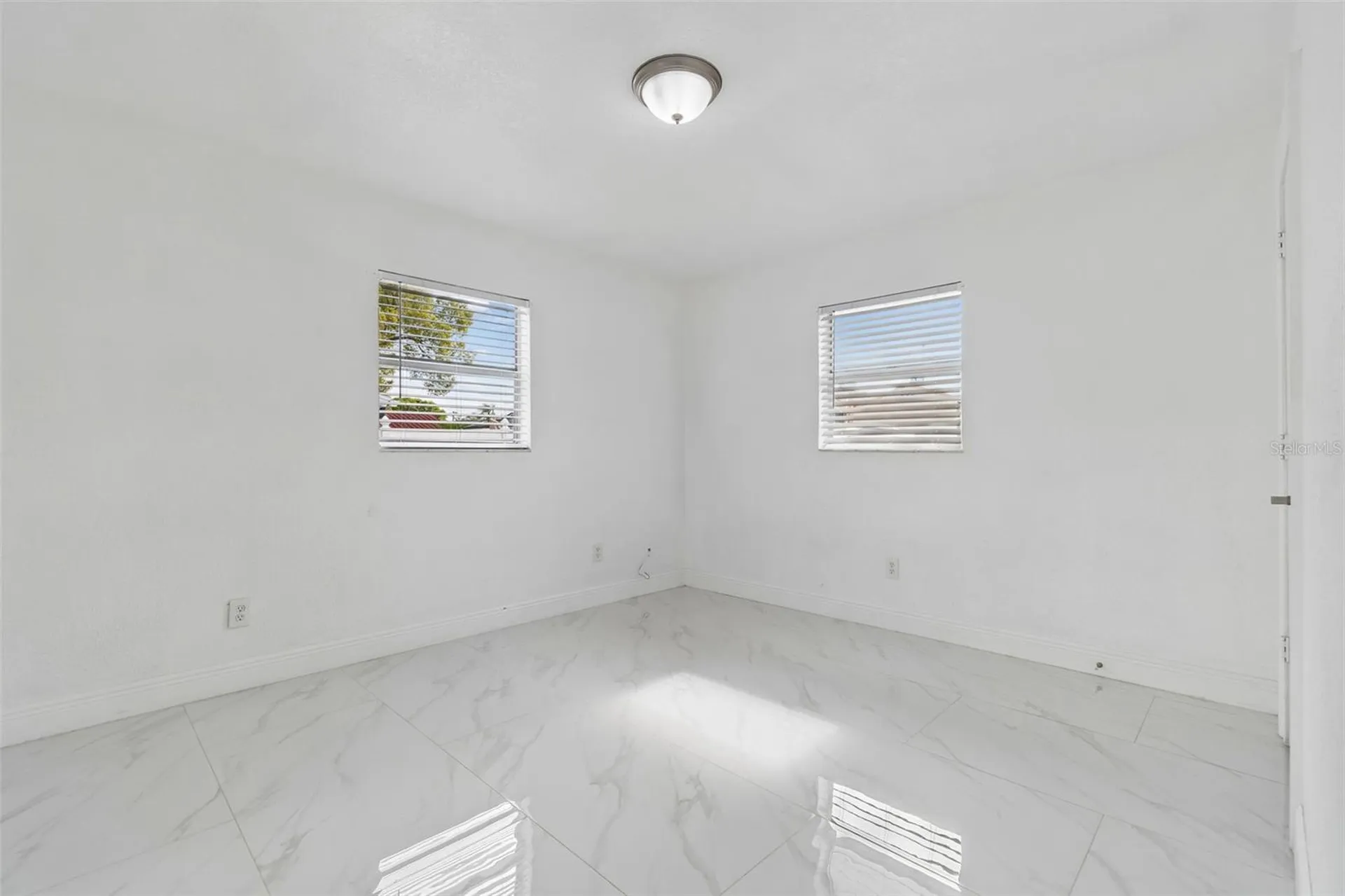 5803 Tampa Shores Boulevard Tampa FL 33615