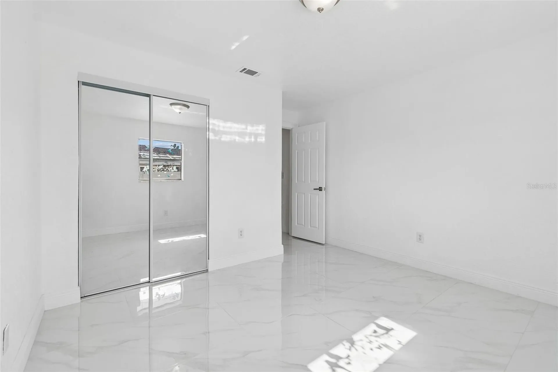 5803 Tampa Shores Boulevard Tampa FL 33615