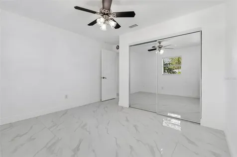 5803 Tampa Shores Boulevard Tampa FL 33615