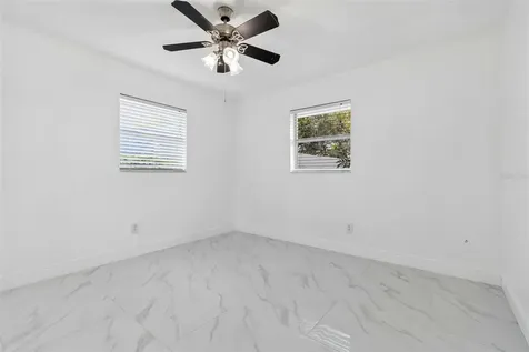 5803 Tampa Shores Boulevard Tampa FL 33615