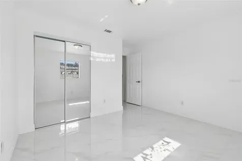 5803 Tampa Shores Boulevard Tampa FL 33615