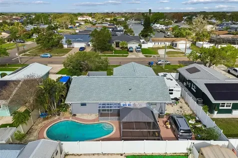 5803 Tampa Shores Boulevard Tampa FL 33615