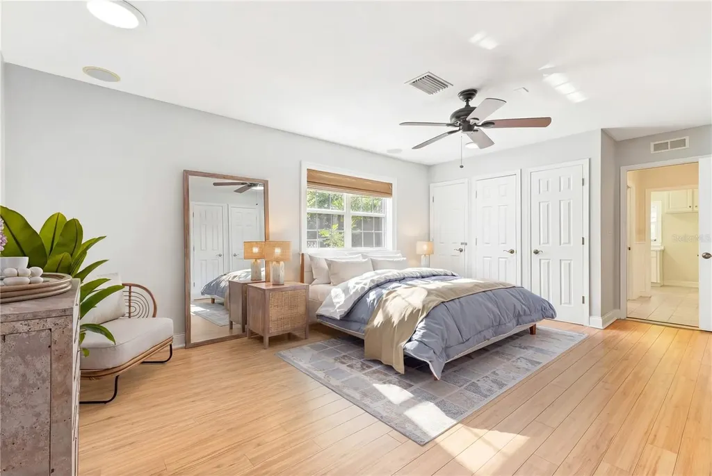 2102 W Kyra Drive Tampa FL 33612