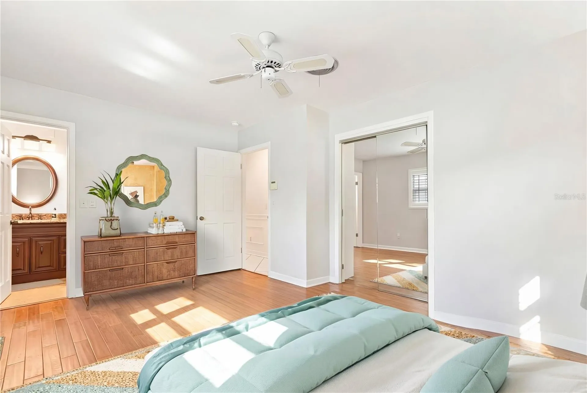 2102 W Kyra Drive Tampa FL 33612