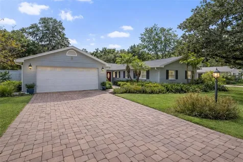 2102 W Kyra Drive Tampa FL 33612