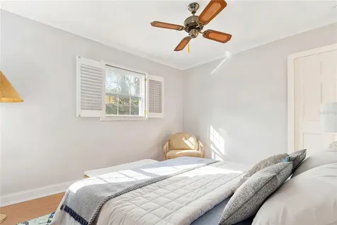 2102 W Kyra Drive Tampa FL 33612