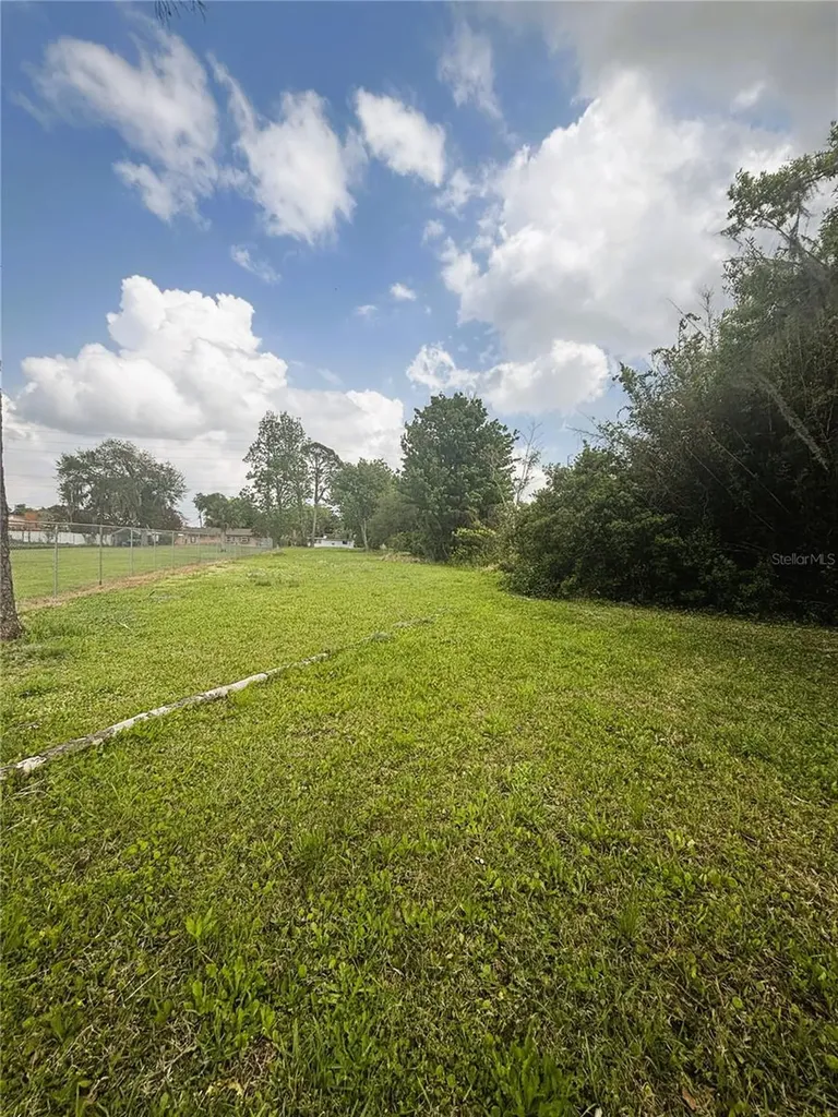 834 Oberry Hoover Road Orlando FL 32825