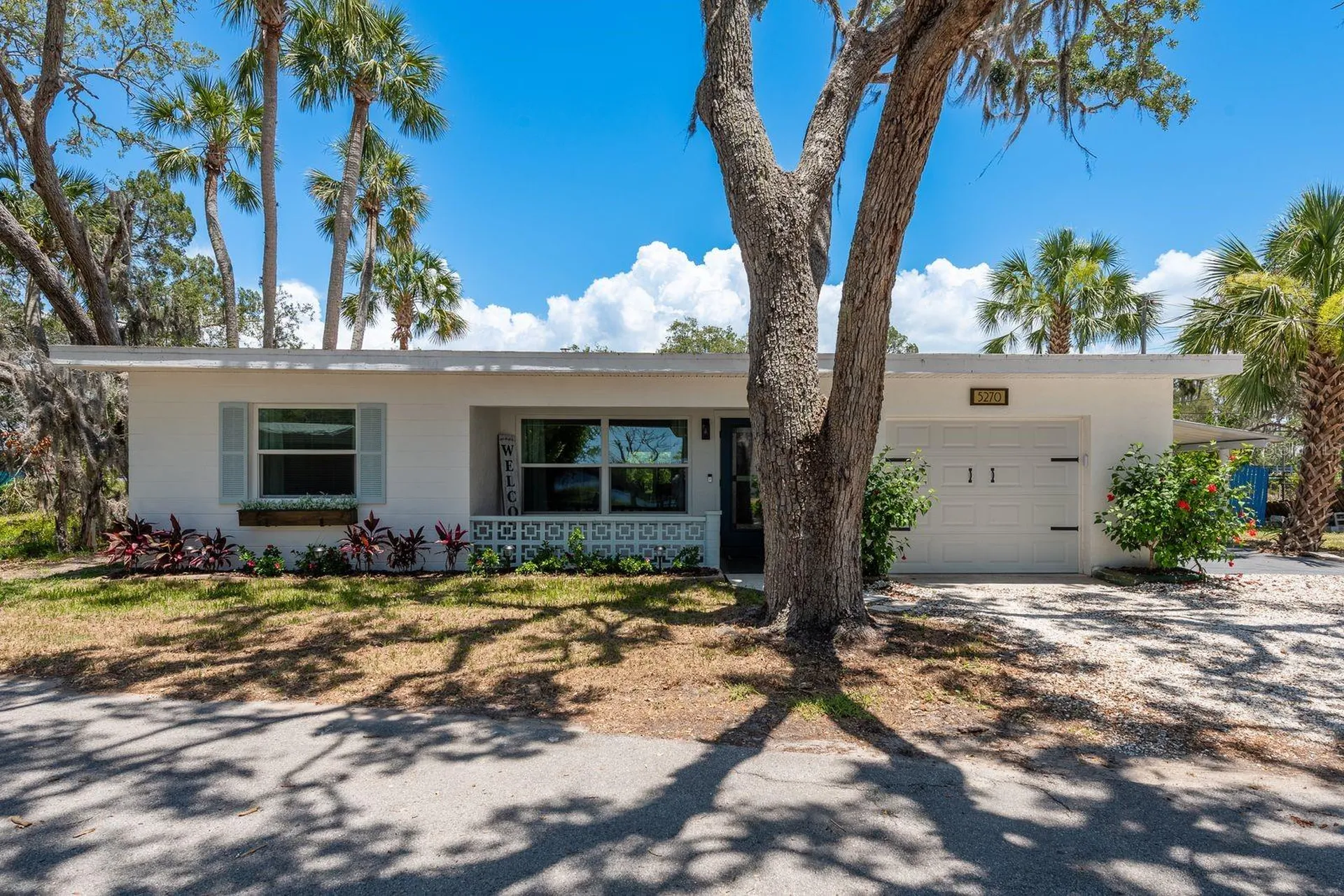 5270 Miller Bayou Drive Port Richey FL 34668