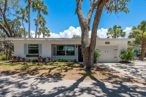 5270 Miller Bayou Drive Port Richey FL 34668