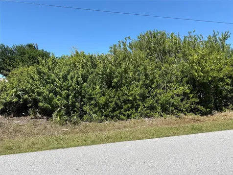 9180 Spring Circle Port Charlotte FL 33981