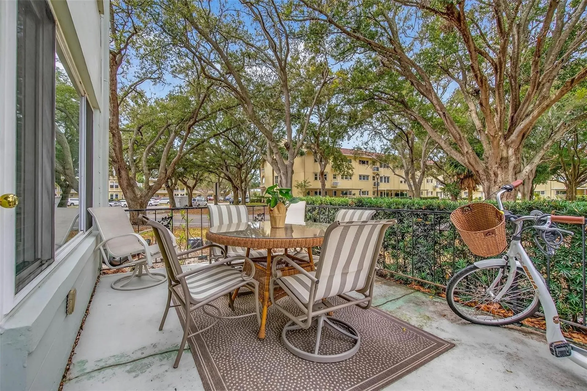2254 Norwegian Drive Clearwater FL 33763