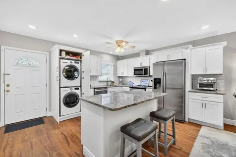 2254 Norwegian Drive Clearwater FL 33763