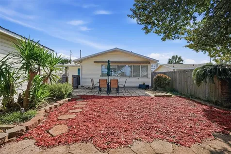 323 Kelly Street Panama City Beach FL 32413