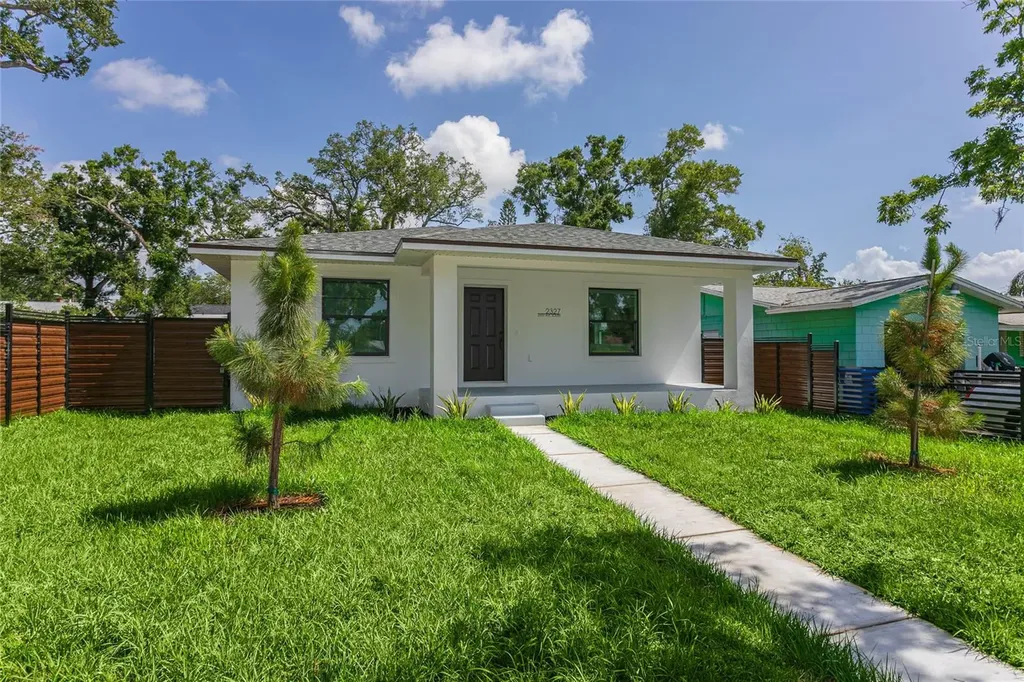 2327/2329 26th Avenue S St Petersburg FL 33712
