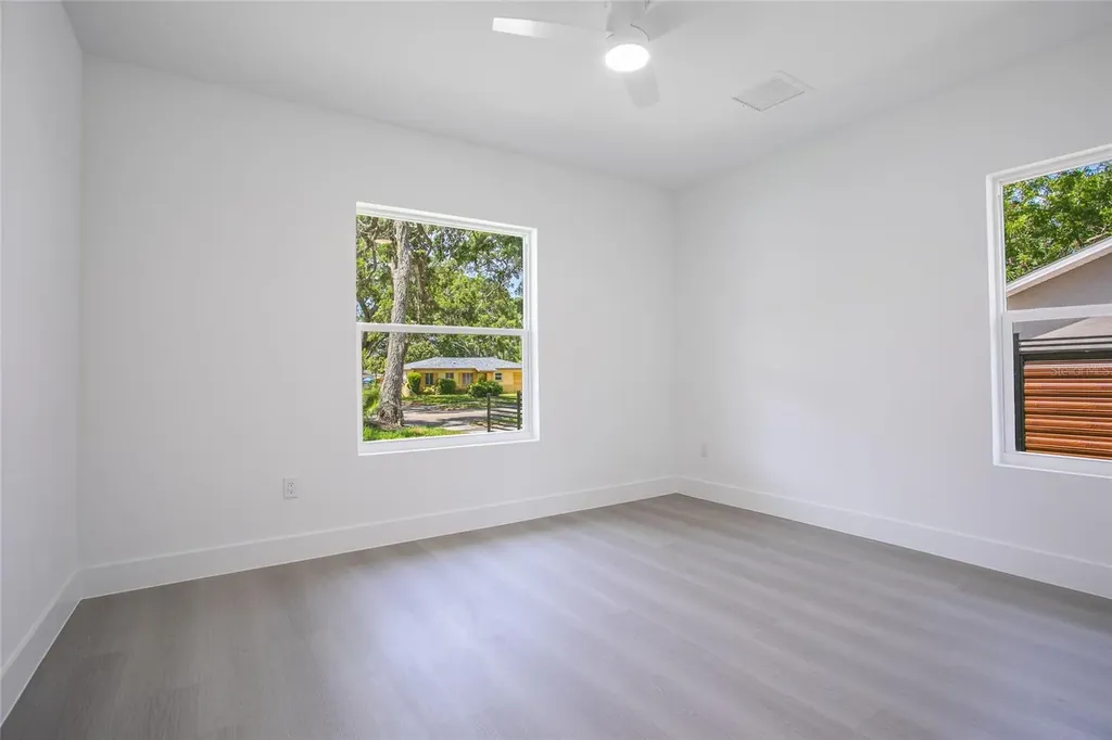 2327/2329 26th Avenue S St Petersburg FL 33712