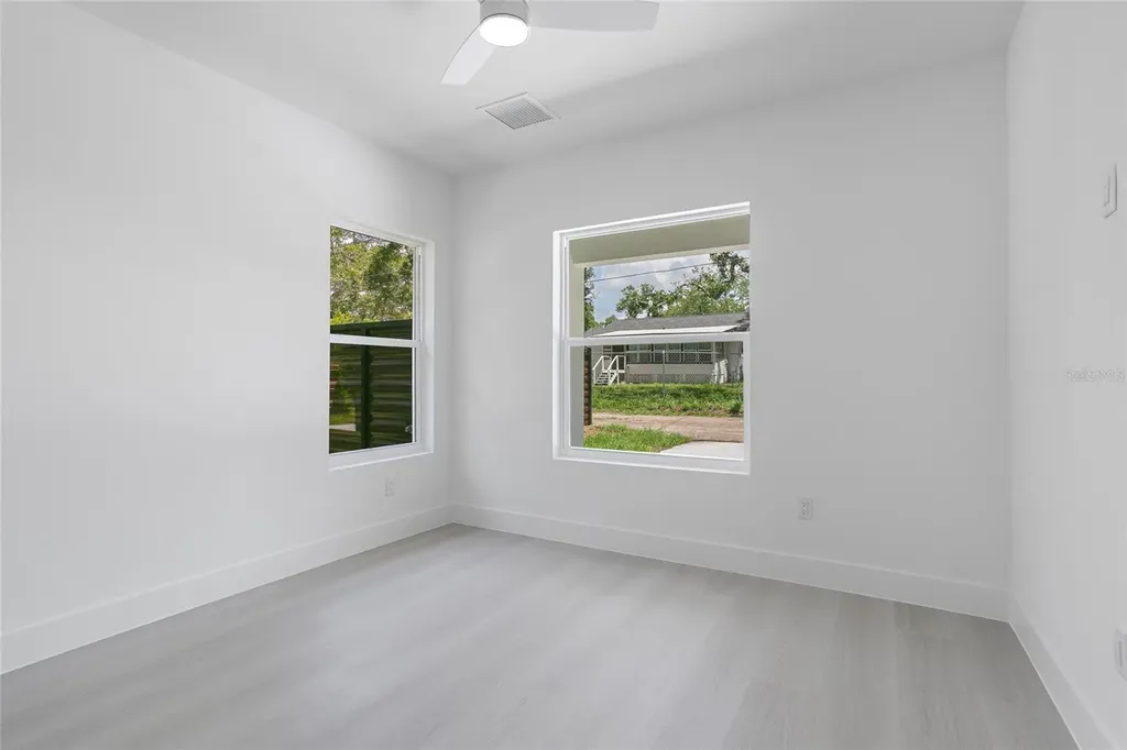 2327/2329 26th Avenue S St Petersburg FL 33712