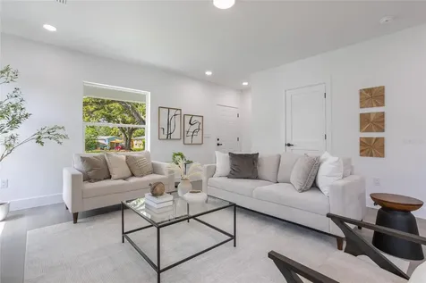 2327/2329 26th Avenue S St Petersburg FL 33712