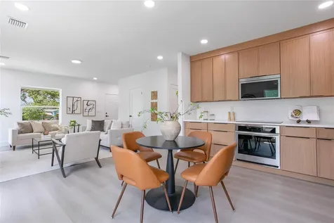 2327/2329 26th Avenue S St Petersburg FL 33712
