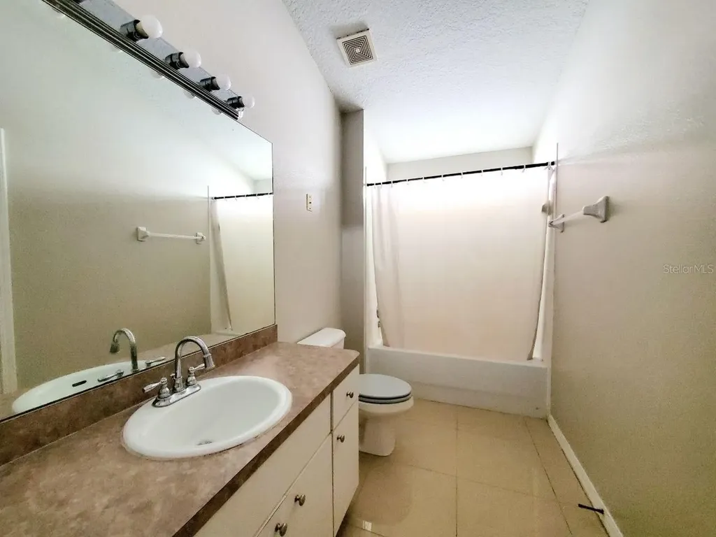 1409 Delano Trent Street Ruskin FL 33570