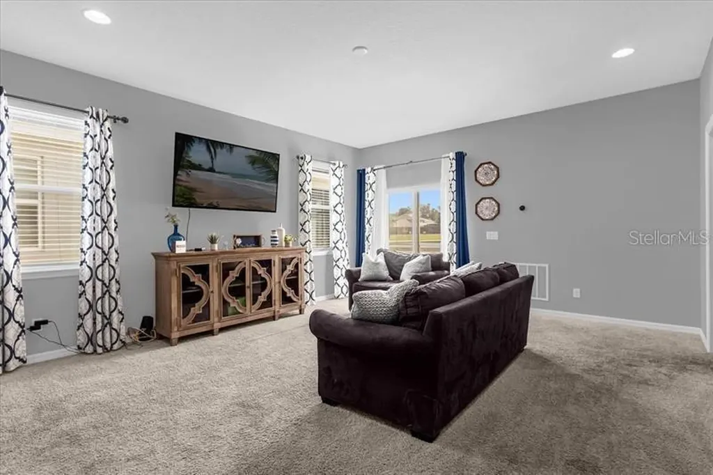 2320 E Grasmere View Parkway S Kissimmee FL 34746