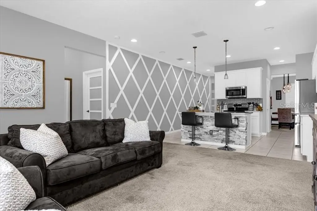 2320 E Grasmere View Parkway S Kissimmee FL 34746