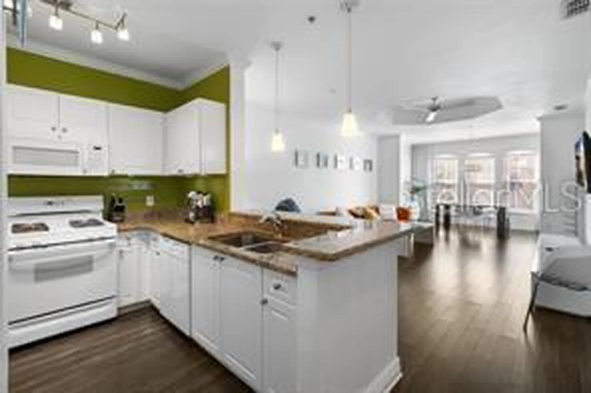 2732 Via Murano Clearwater FL 33764