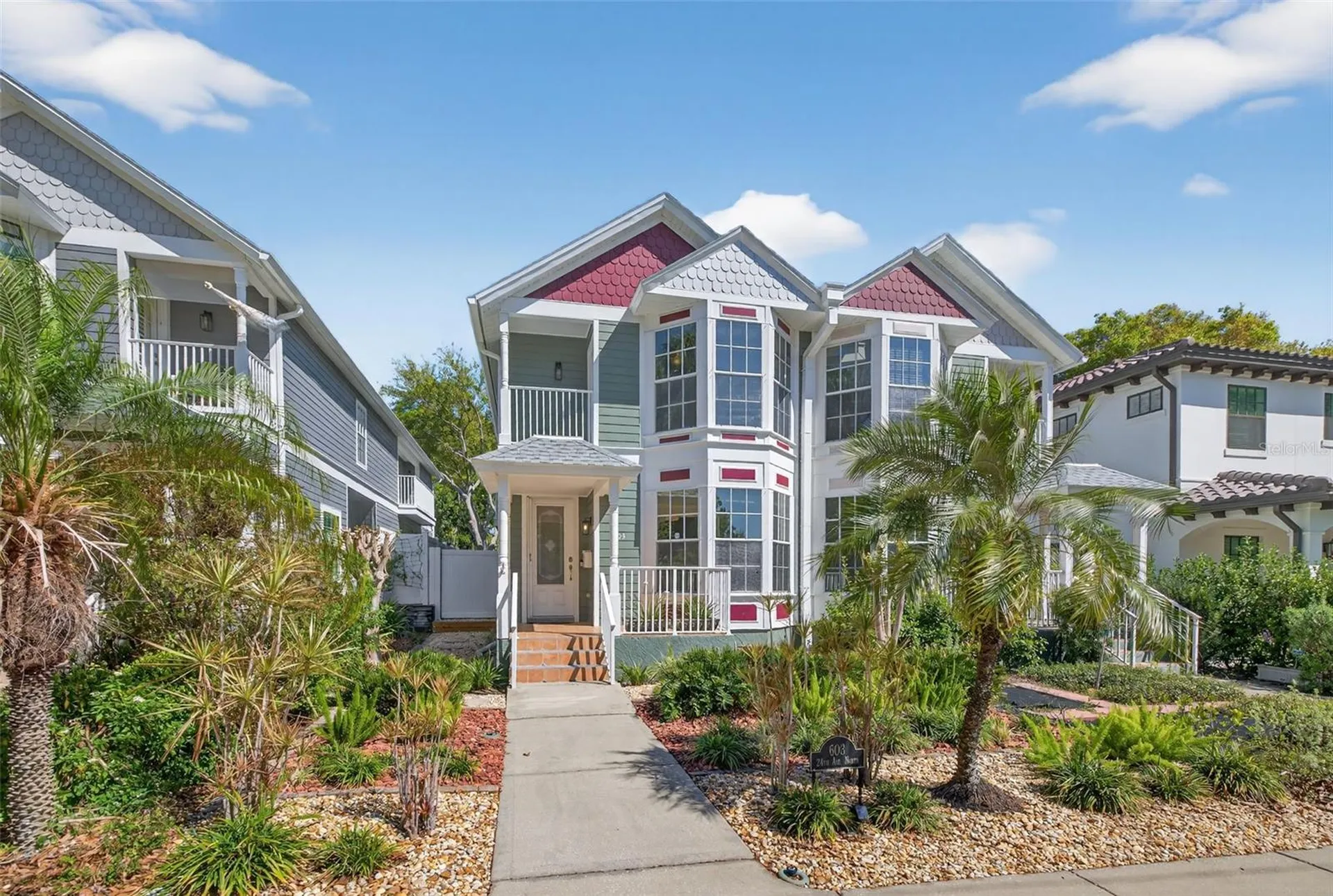 603 24th Avenue N St Petersburg FL 33704