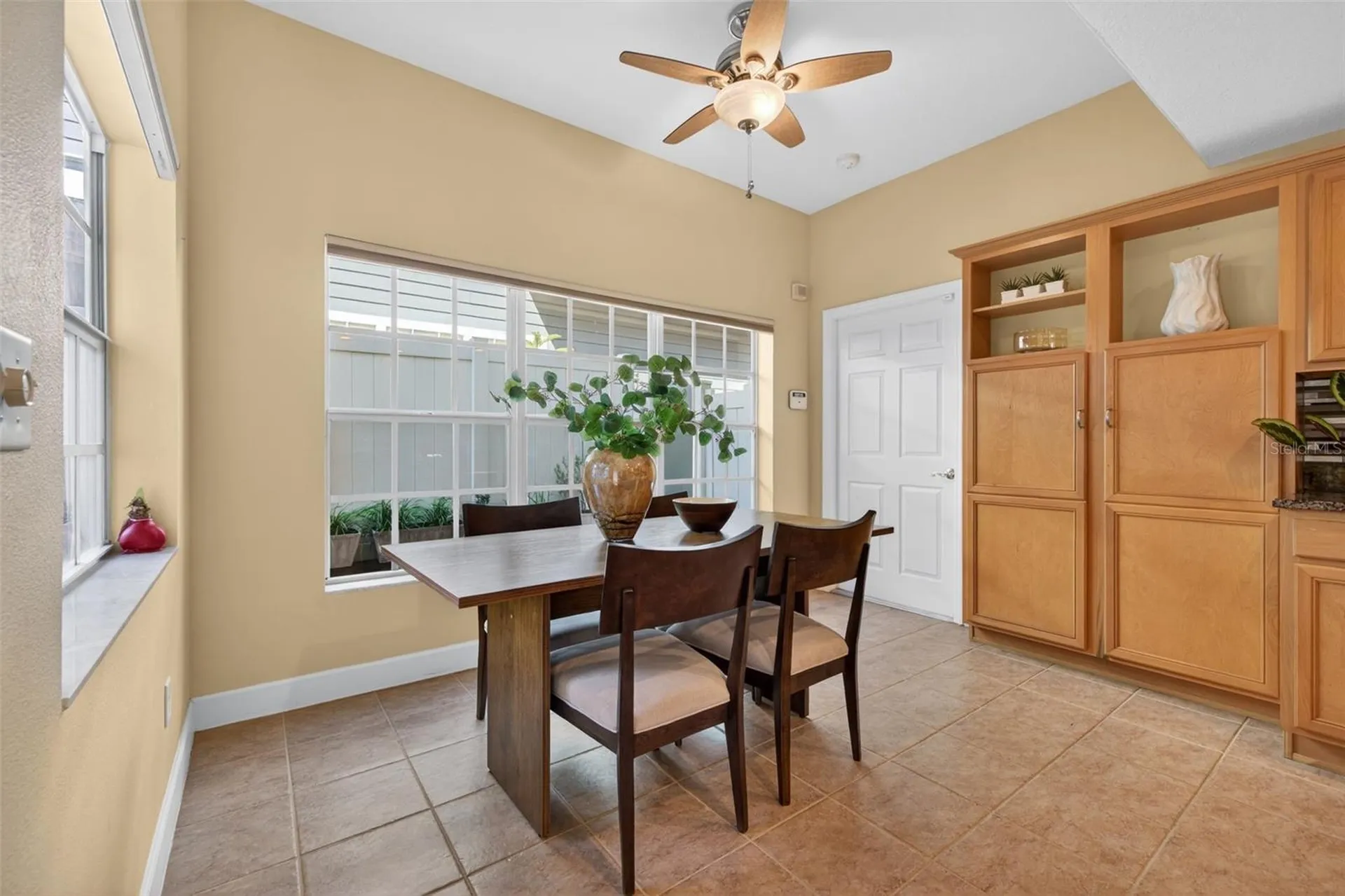 603 24th Avenue N St Petersburg FL 33704