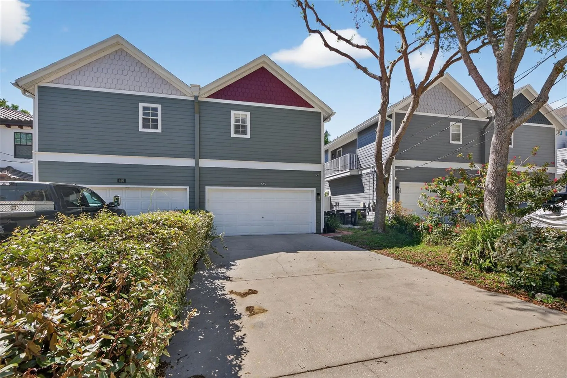 603 24th Avenue N St Petersburg FL 33704
