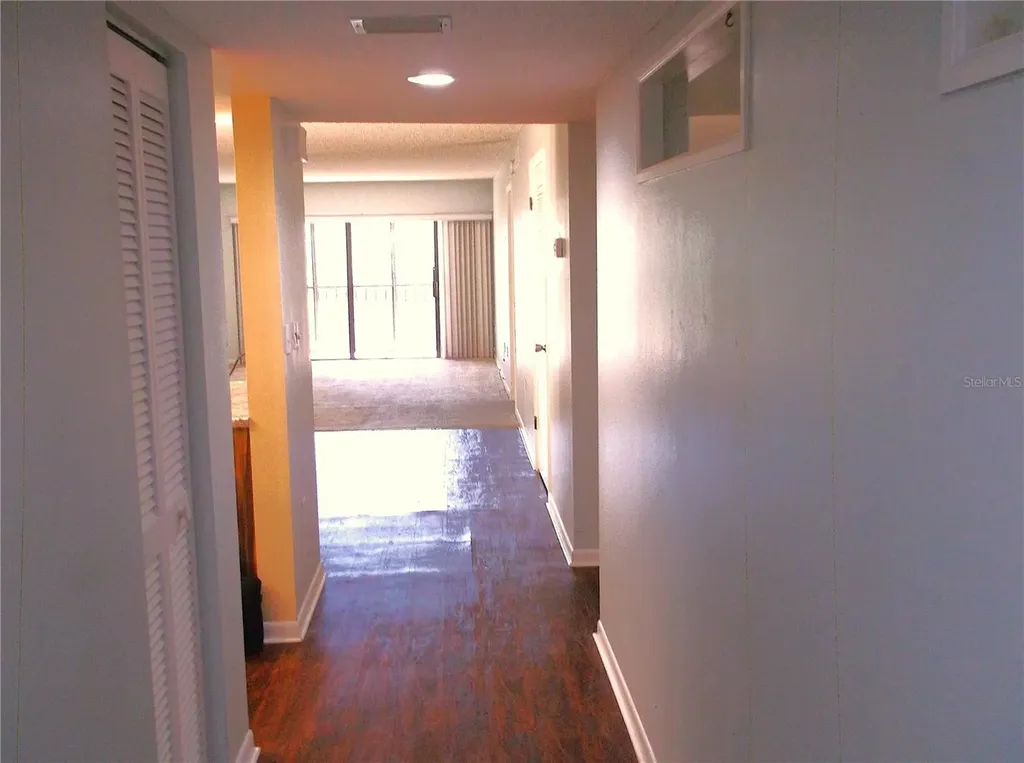 9433 Harbor Greens Way Seminole FL 33776