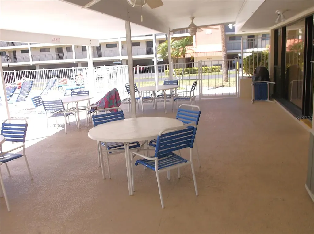 9433 Harbor Greens Way Seminole FL 33776
