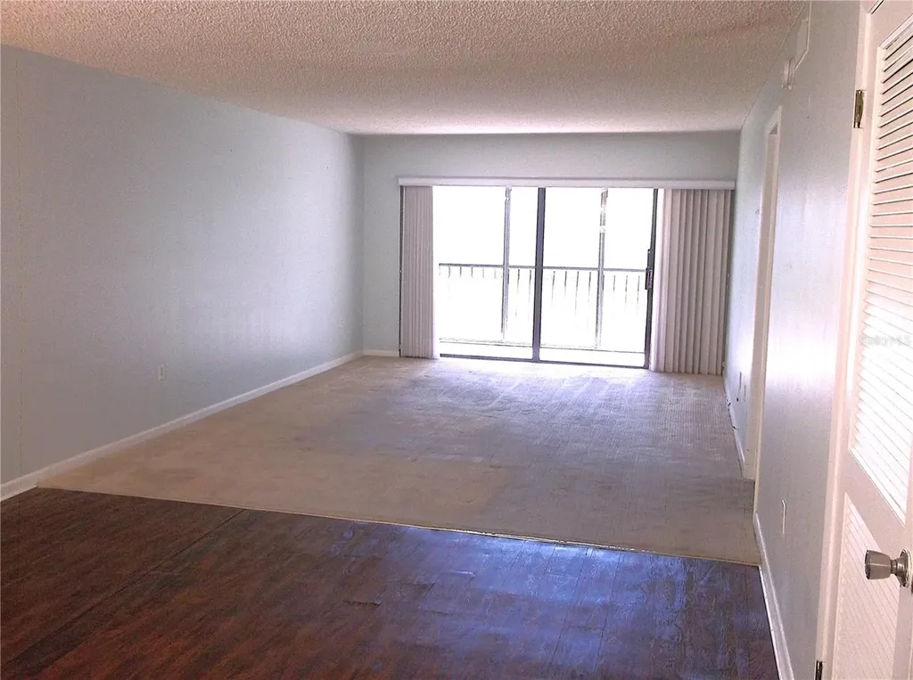 9433 Harbor Greens Way Seminole FL 33776