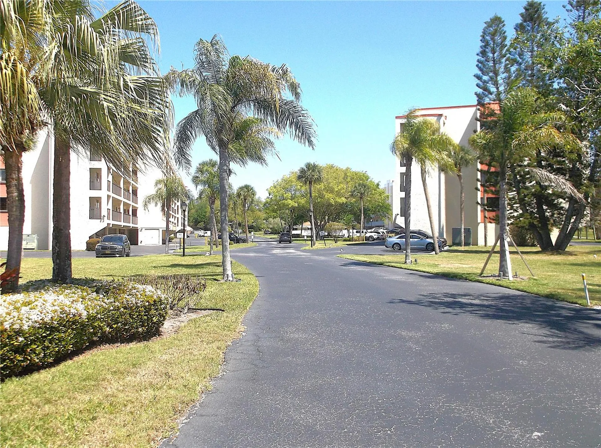 9433 Harbor Greens Way Seminole FL 33776