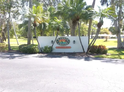 9433 Harbor Greens Way Seminole FL 33776