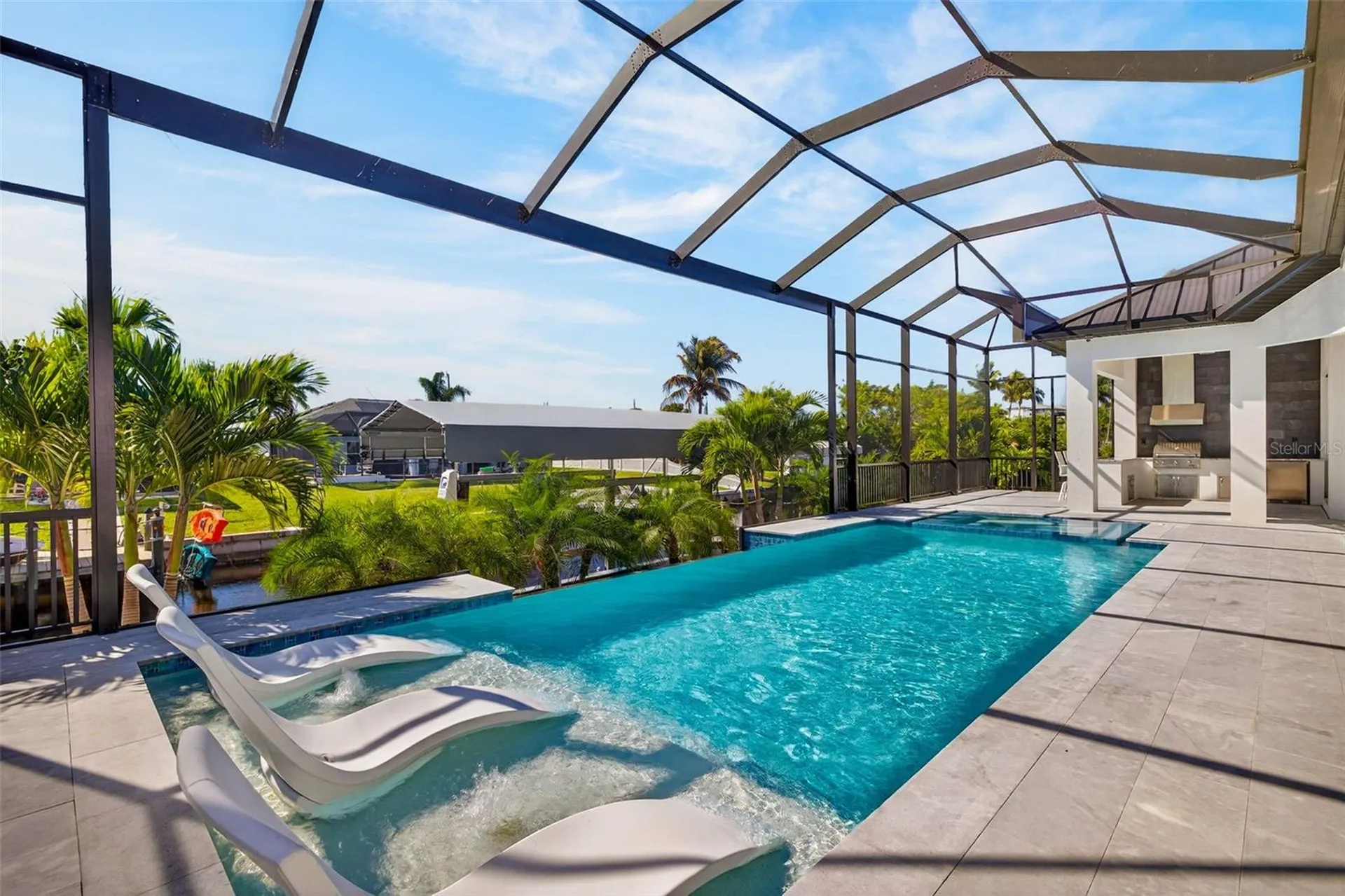 2002 SE 18th Avenue Cape Coral FL 33990