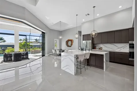 2002 SE 18th Avenue Cape Coral FL 33990