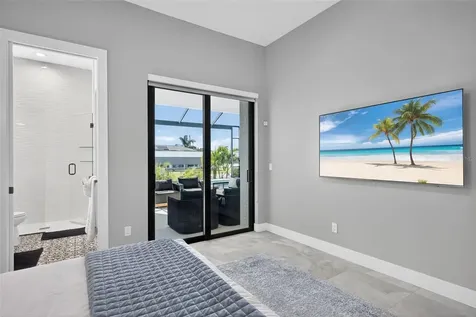 2002 SE 18th Avenue Cape Coral FL 33990