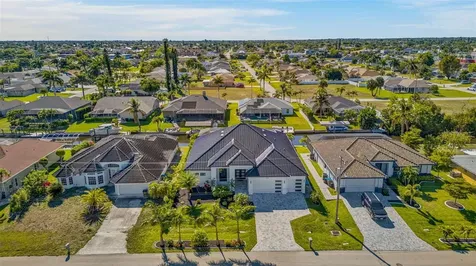 2002 SE 18th Avenue Cape Coral FL 33990