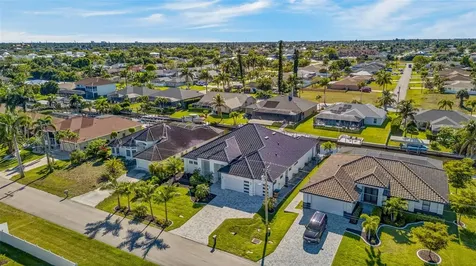 2002 SE 18th Avenue Cape Coral FL 33990